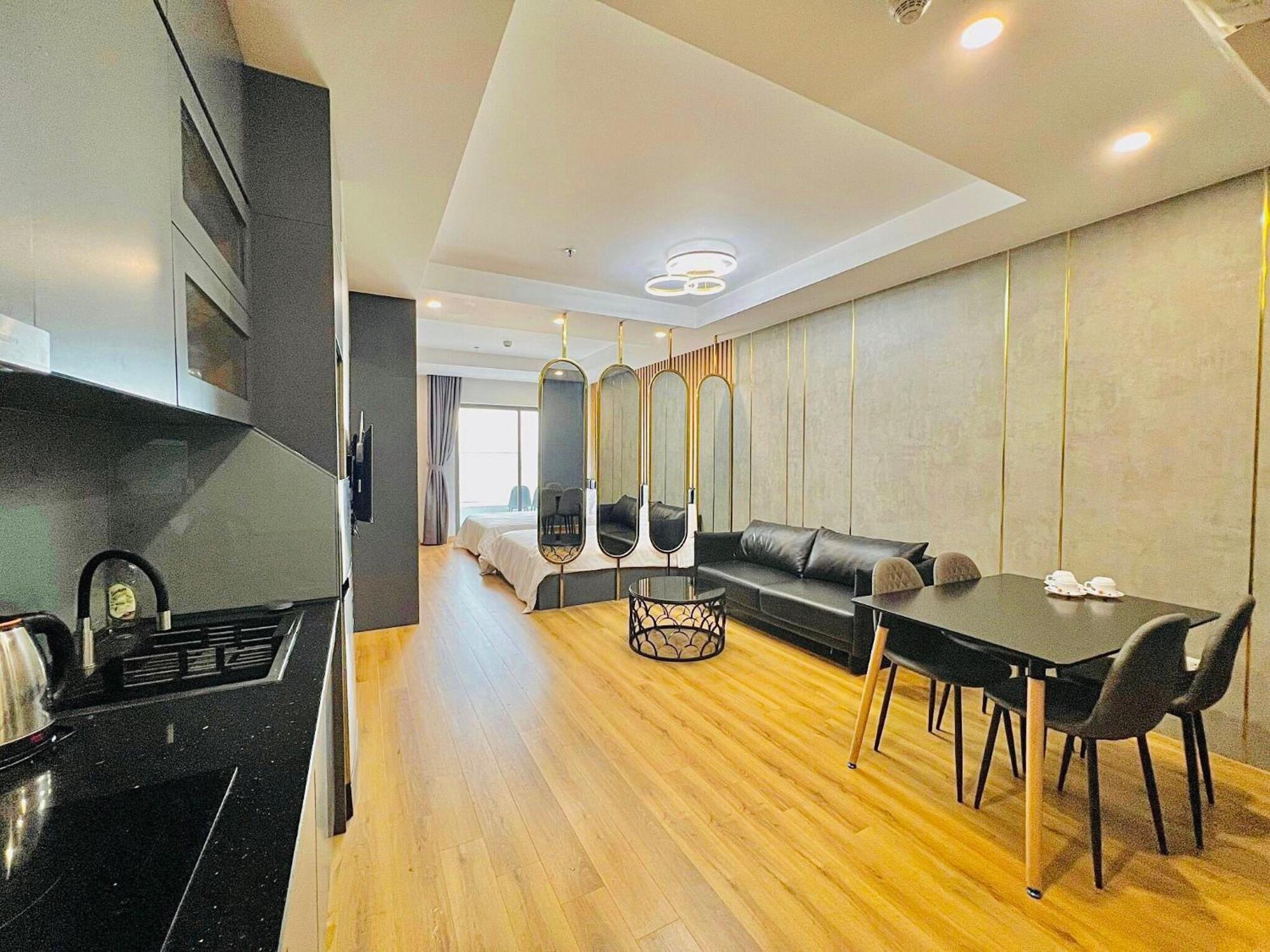 Tms Beachfront Apartment Quy Nhon Bay Exteriör bild